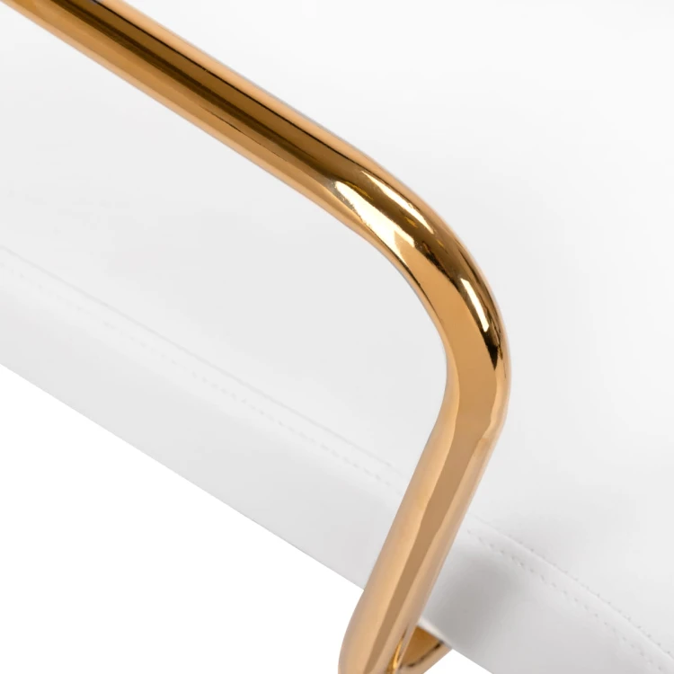 096f68613cbe4df4c05c1827a801c7d1