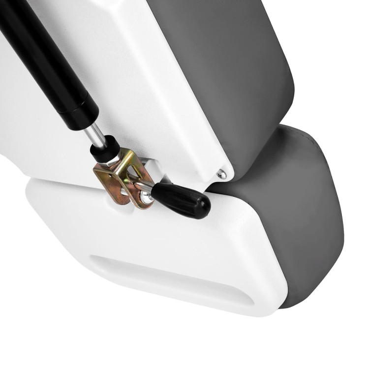 aa6ee179b9347045e1f8b52f9e780d4f