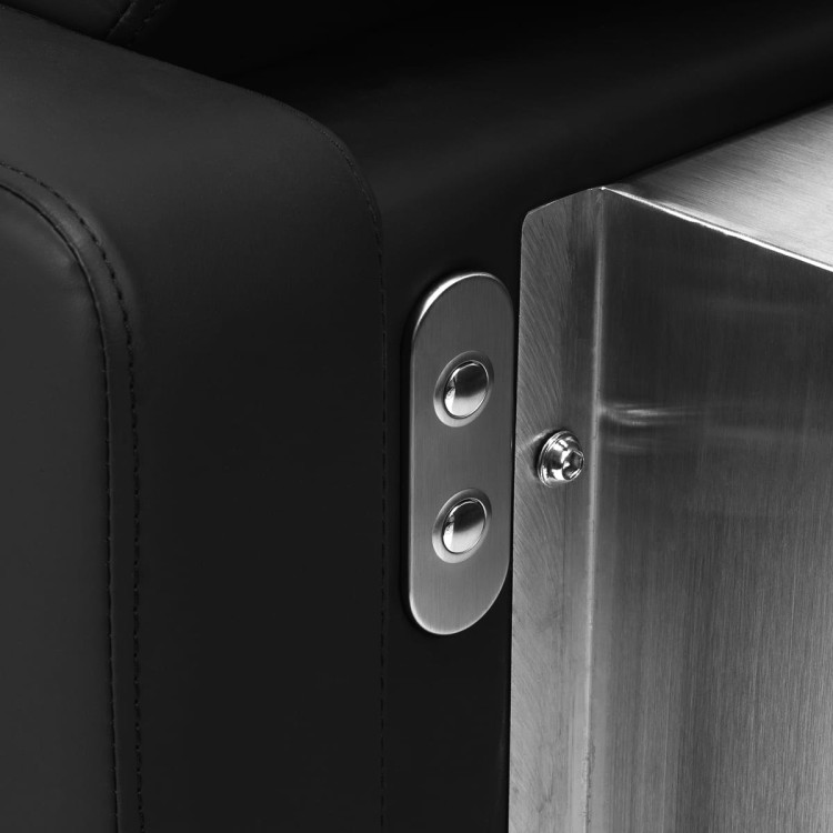 9c43688d64c2d832488445a3b2a8993b