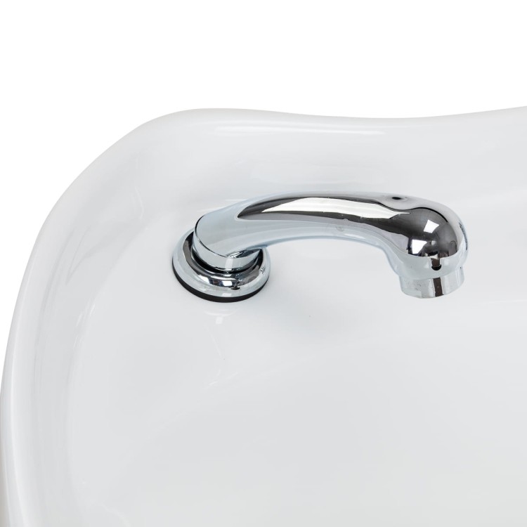 7df3ce1f1d64f846f2fc9cc6a2a71c7a