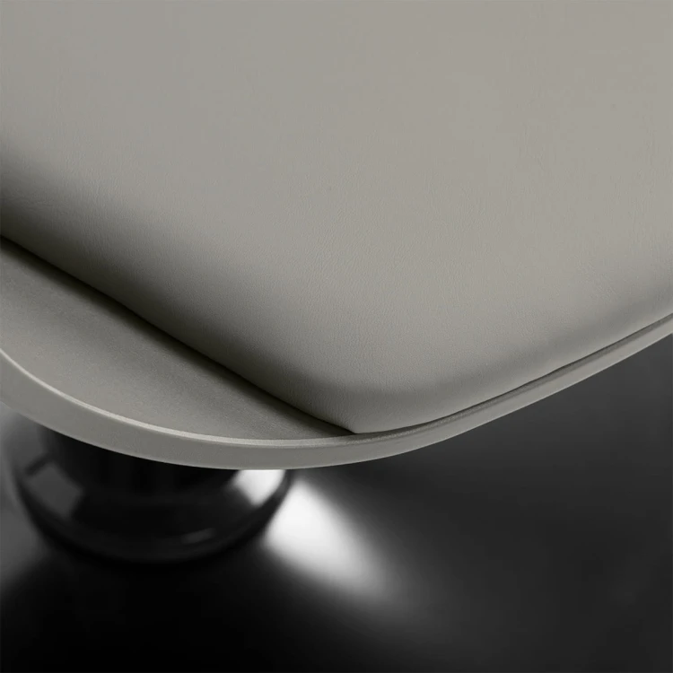 c7053941bda20d5c6431fe883a93ed79