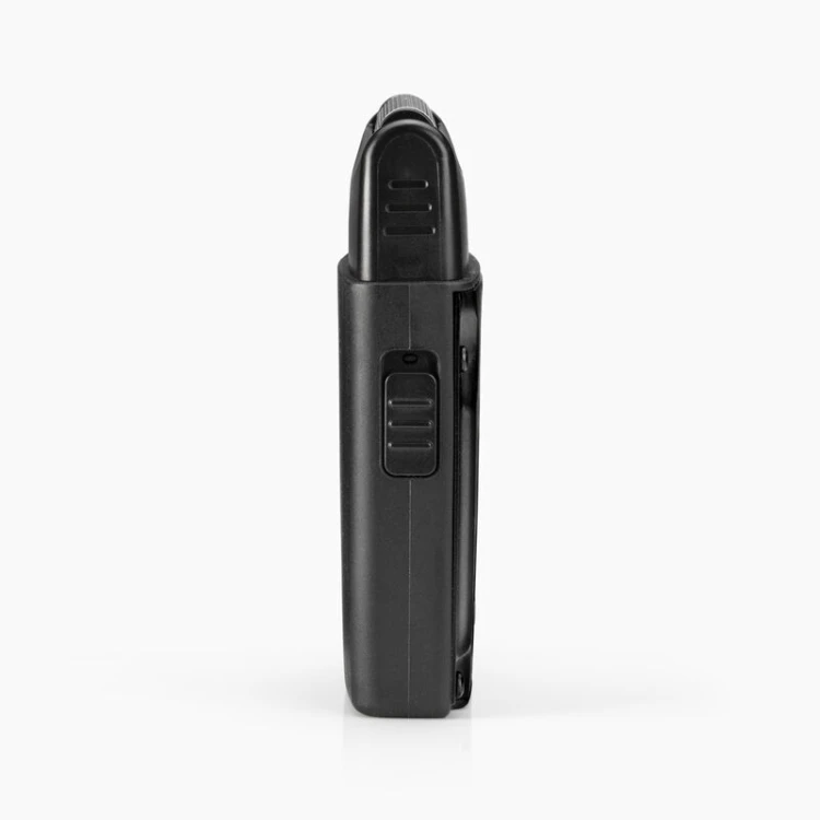 Babyliss Pro LO-PROFX Compact - Kompaktowa Golarka o Dużej Mocy - FXLPFS1E włącznik.webp